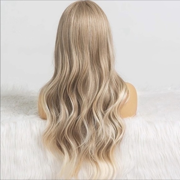 ?️ Long Curly Wavy Heat Resistant Wig